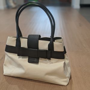 Kate Spade beige and black bow villabella handbag